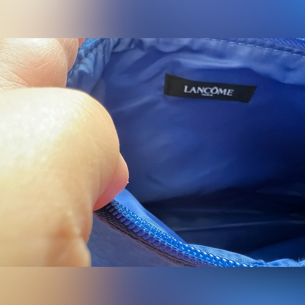 Lancôme bag NWOT - Picture 4 of 4